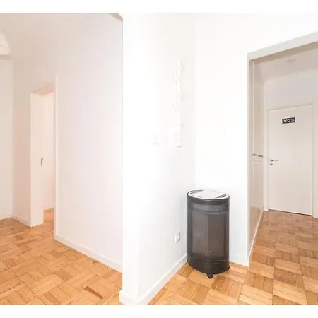Apartment Houze_4 Flat In *